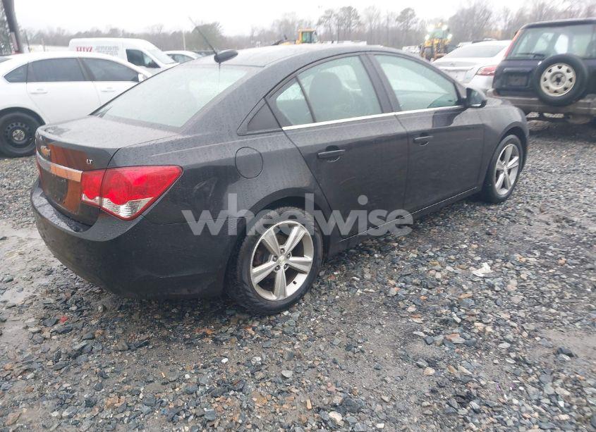 Photo 4 of 2015 Chevrolet Cruze 2LT AUTO (VIN 1G1PE5SB9F7297533)