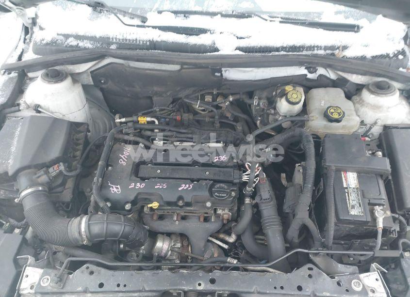 Photo 10 of 2016 Chevrolet Cruze LIMITED 1LT AUTO (VIN 1G1PE5SB9G7113306)