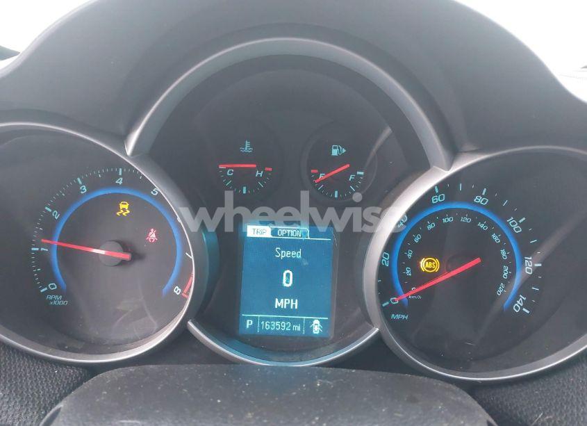 Photo 7 of 2016 Chevrolet Cruze LIMITED 1LT AUTO (VIN 1G1PE5SB9G7113306)