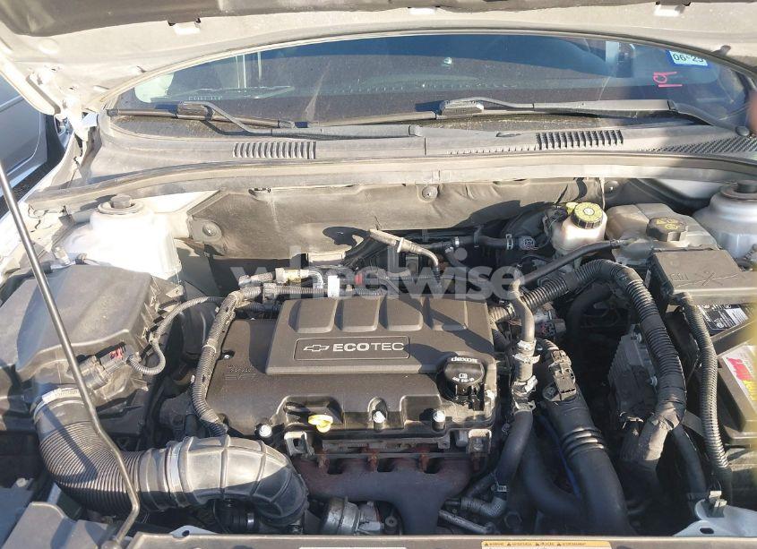 Photo 10 of 2016 Chevrolet Cruze LIMITED 1LT AUTO (VIN 1G1PE5SB9G7127139)