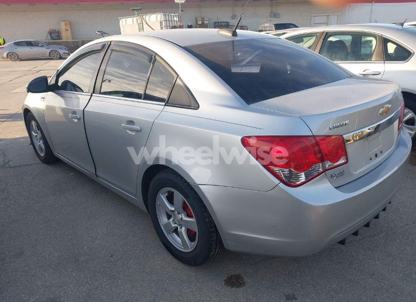 Photo 3 of 2016 Chevrolet Cruze LIMITED 1LT AUTO (VIN 1G1PE5SB9G7127139)