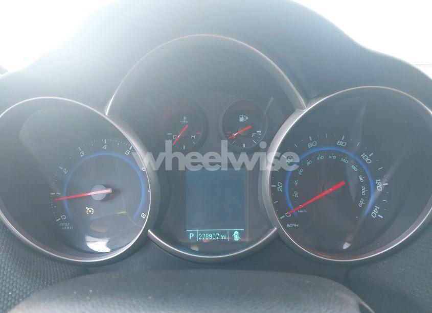 Photo 7 of 2016 Chevrolet Cruze LIMITED 1LT AUTO (VIN 1G1PE5SB9G7127139)