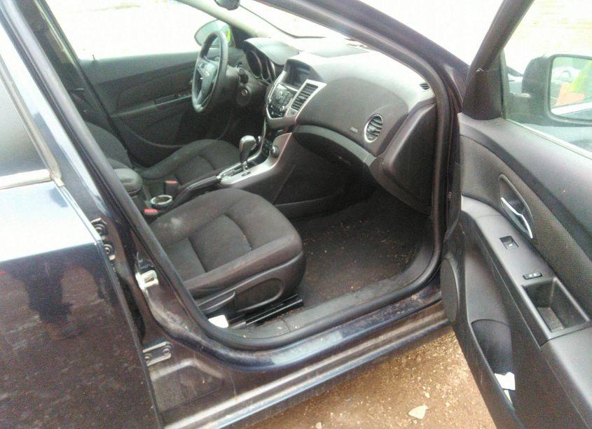 Photo 5 of 2016 Chevrolet Cruze LIMITED 1LT AUTO (VIN 1G1PE5SB9G7151800)