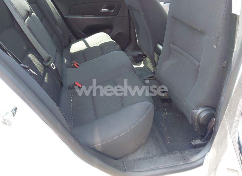 Photo 8 of 2016 Chevrolet Cruze LIMITED 1LT AUTO (VIN 1G1PE5SB9G7188572)