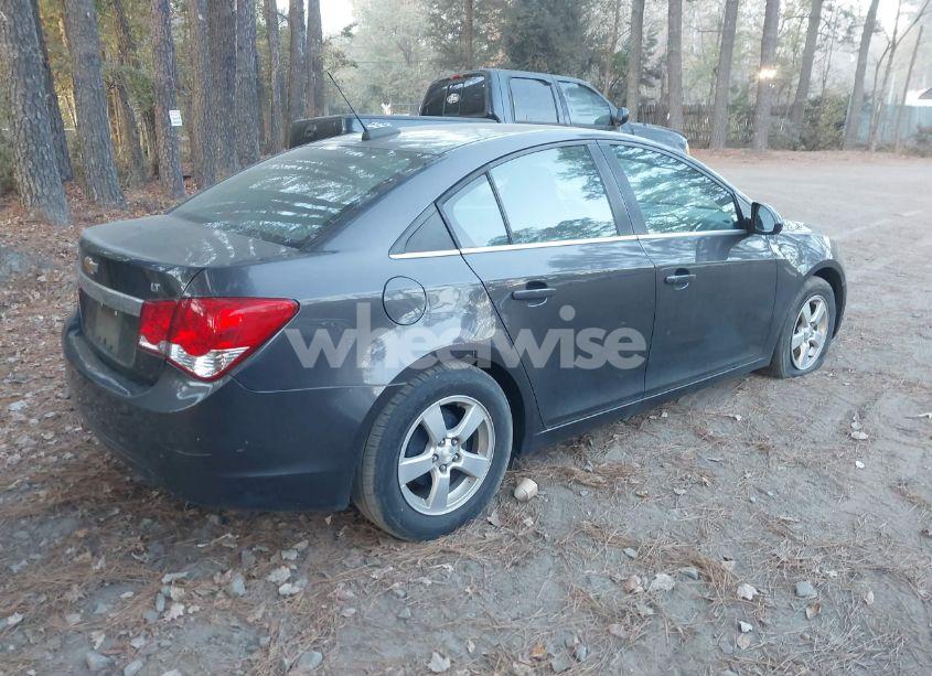 Photo 4 of 2016 Chevrolet Cruze LIMITED 1LT AUTO (VIN 1G1PE5SB9G7200946)