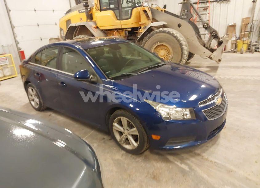 2013 Chevrolet Cruze 2LT AUTO (VIN 1G1PE5SBXD7123001) main photo