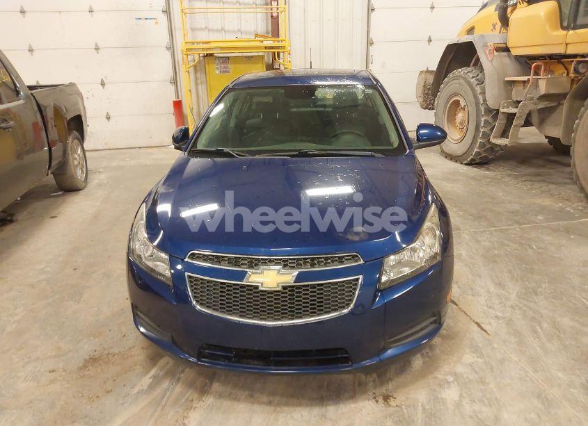 Photo 6 of 2013 Chevrolet Cruze 2LT AUTO (VIN 1G1PE5SBXD7123001)