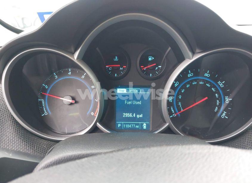 Photo 7 of 2013 Chevrolet Cruze 2LT AUTO (VIN 1G1PE5SBXD7127436)