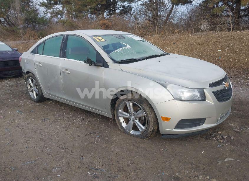 2013 Chevrolet Cruze 2LT AUTO (VIN 1G1PE5SBXD7144639) main photo