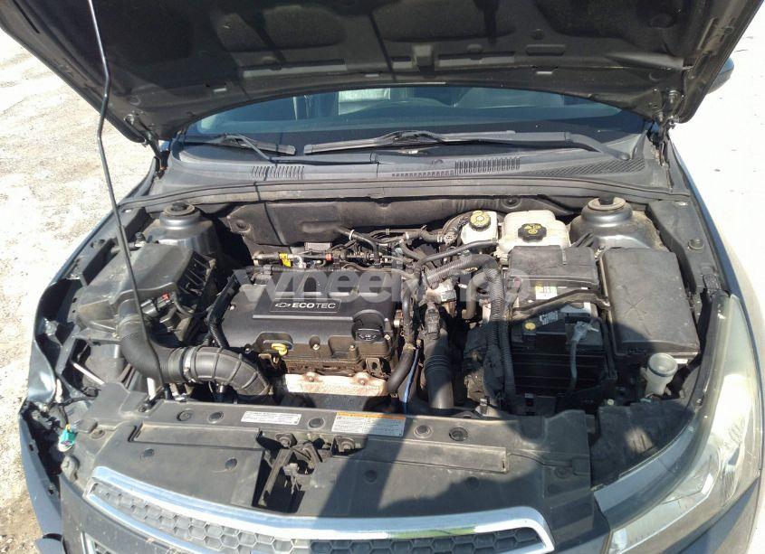 Photo 10 of 2013 Chevrolet Cruze 2LT AUTO (VIN 1G1PE5SBXD7164759)