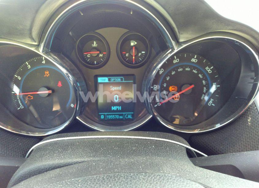 Photo 7 of 2013 Chevrolet Cruze 2LT AUTO (VIN 1G1PE5SBXD7164759)