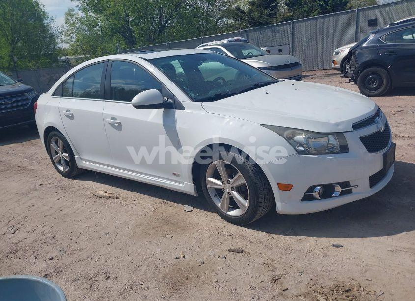 2013 Chevrolet Cruze 2LT AUTO (VIN 1G1PE5SBXD7312263) main photo