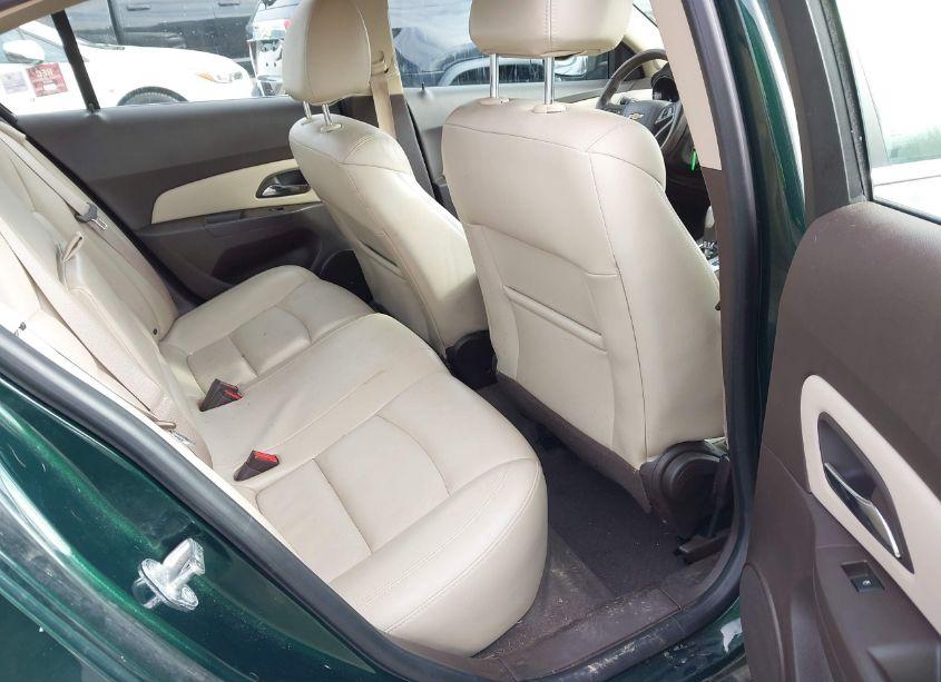 Photo 8 of 2014 Chevrolet Cruze 2LT AUTO (VIN 1G1PE5SBXE7119726)