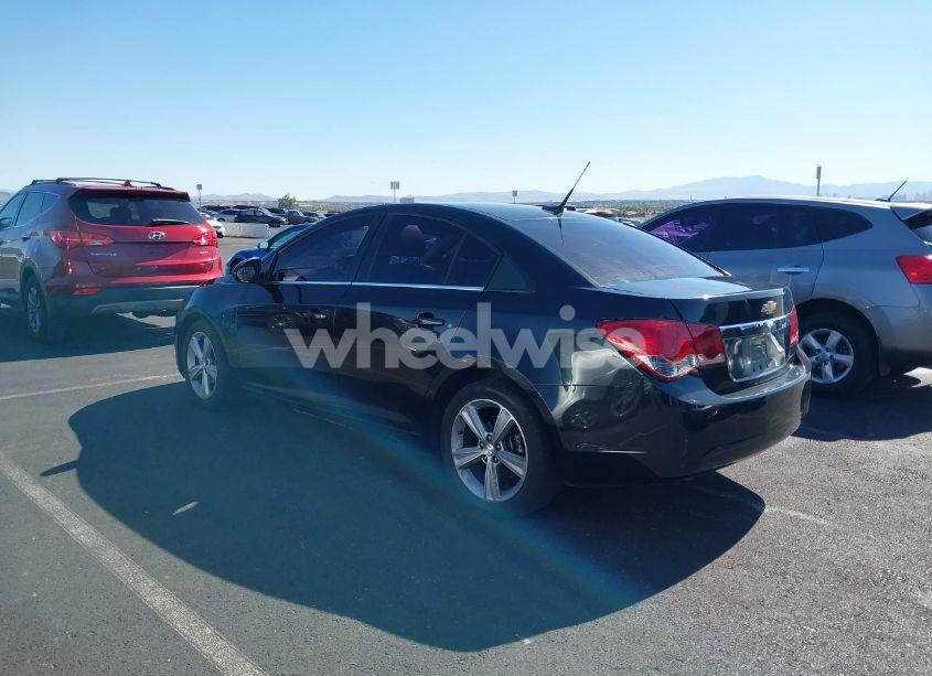 Photo 3 of 2014 Chevrolet Cruze 2LT AUTO (VIN 1G1PE5SBXE7119757)