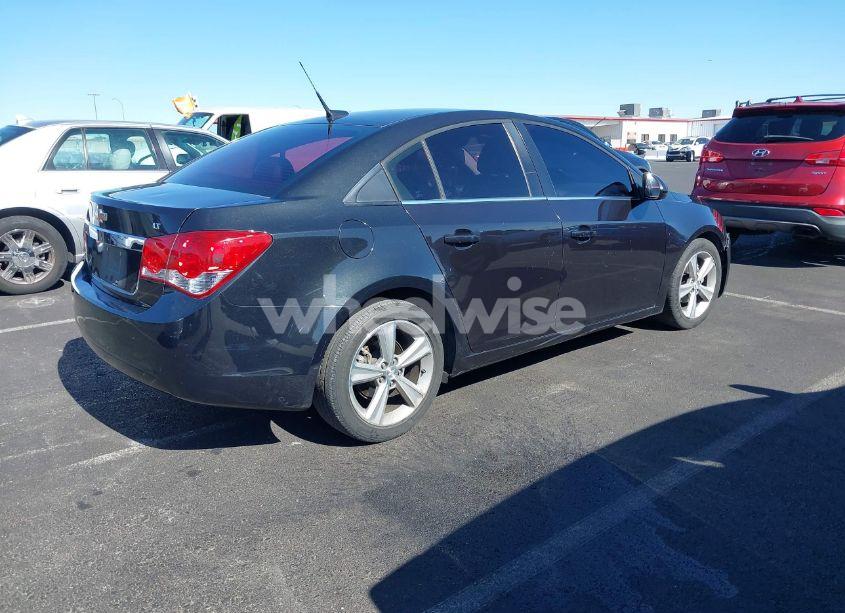 Photo 4 of 2014 Chevrolet Cruze 2LT AUTO (VIN 1G1PE5SBXE7119757)