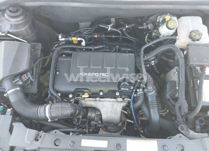 Photo 6 of 2014 Chevrolet Cruze 2LT AUTO (VIN 1G1PE5SBXE7271408)