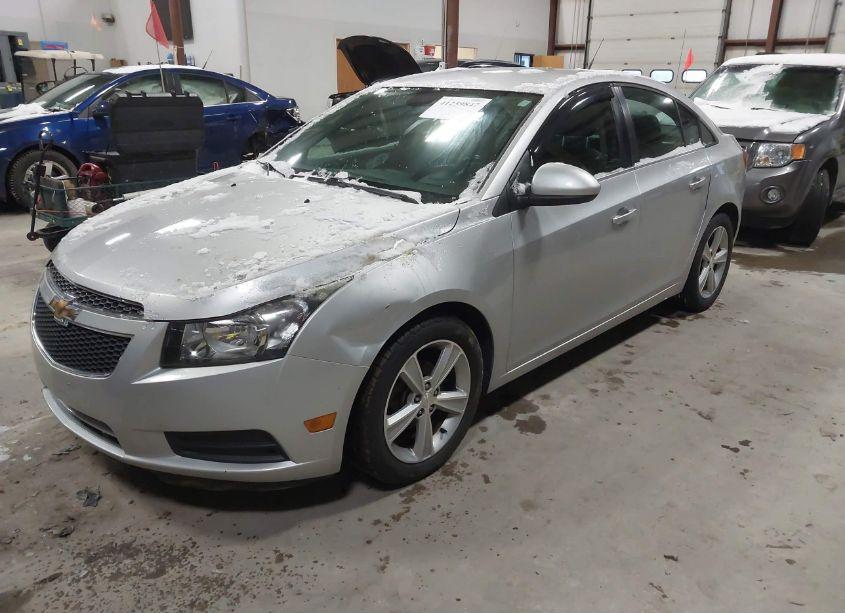Photo 2 of 2014 Chevrolet Cruze 2LT AUTO (VIN 1G1PE5SBXE7387823)