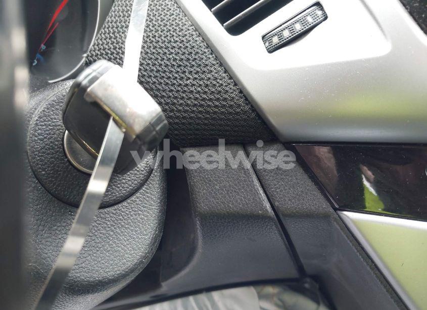 Photo 11 of 2014 Chevrolet Cruze 2LT AUTO (VIN 1G1PE5SBXE7480311)