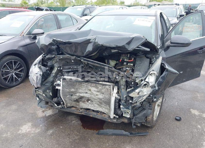 Photo 6 of 2014 Chevrolet Cruze 2LT AUTO (VIN 1G1PE5SBXE7480311)