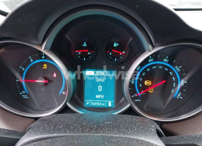 Photo 7 of 2015 Chevrolet Cruze 2LT AUTO (VIN 1G1PE5SBXF7254724)