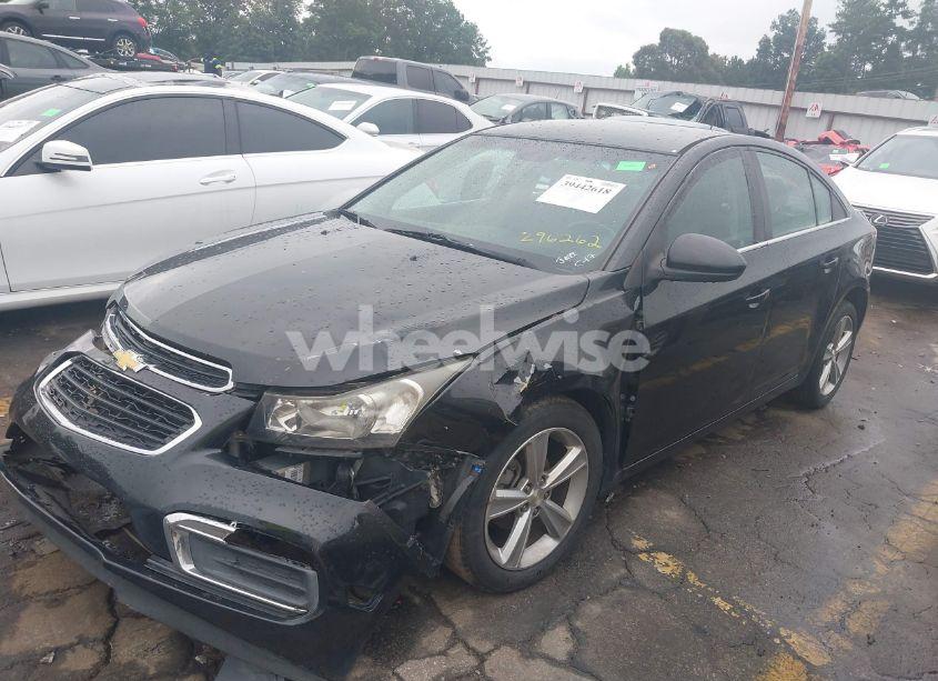Photo 2 of 2015 Chevrolet Cruze 2LT AUTO (VIN 1G1PE5SBXF7296262)