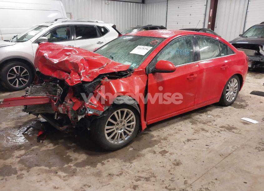 Photo 2 of 2016 Chevrolet Cruze LIMITED 1LT AUTO (VIN 1G1PE5SBXG7101536)