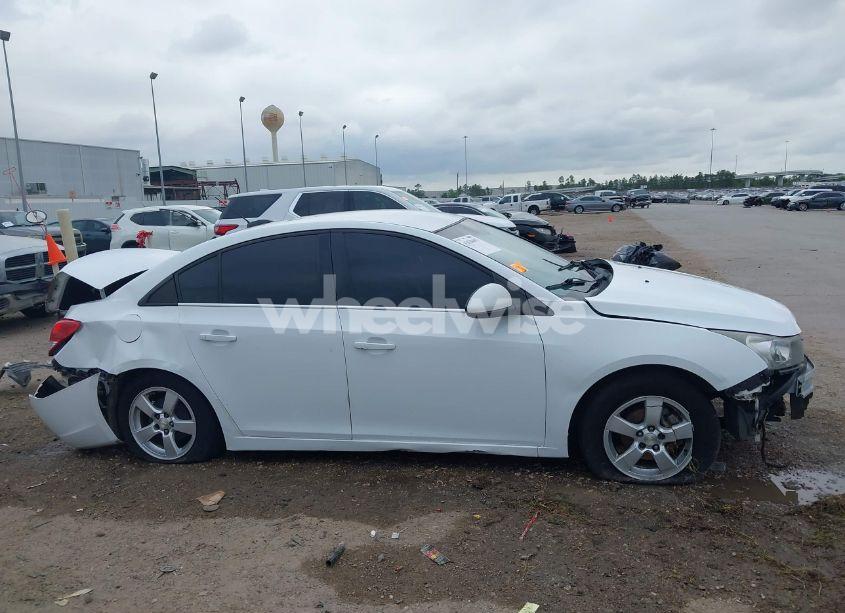 Photo 14 of 2016 Chevrolet Cruze LIMITED 1LT AUTO (VIN 1G1PE5SBXG7102413)