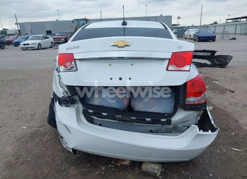 Photo 17 of 2016 Chevrolet Cruze LIMITED 1LT AUTO (VIN 1G1PE5SBXG7102413)