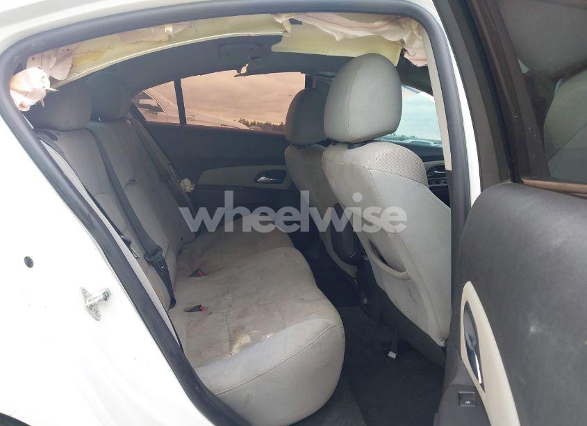 Photo 8 of 2016 Chevrolet Cruze LIMITED 1LT AUTO (VIN 1G1PE5SBXG7102413)