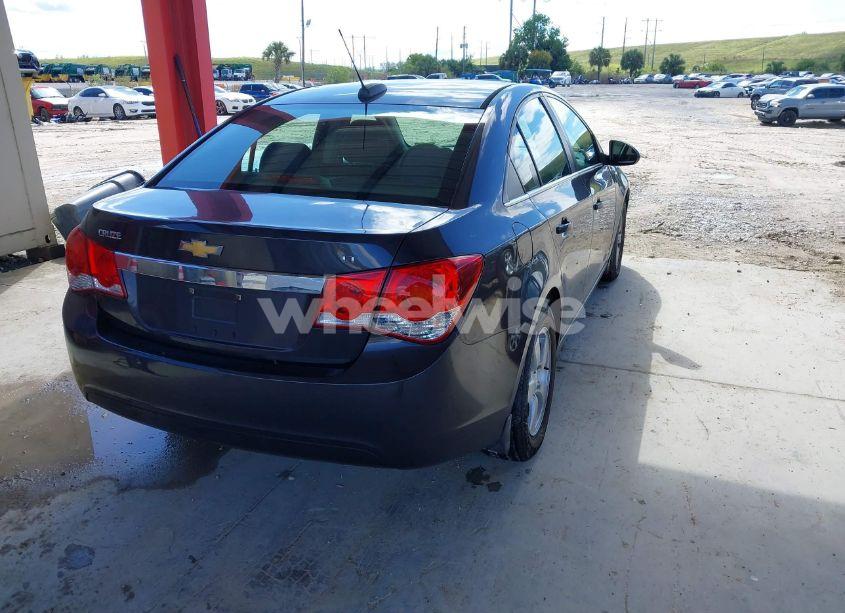 Photo 4 of 2016 Chevrolet Cruze LIMITED 1LT AUTO (VIN 1G1PE5SBXG7105778)
