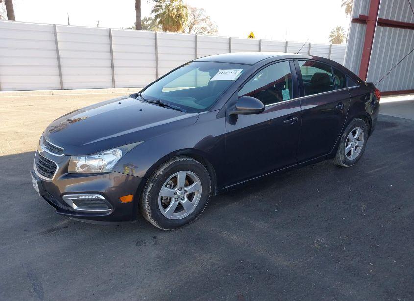 Photo 2 of 2016 Chevrolet Cruze LIMITED 1LT AUTO (VIN 1G1PE5SBXG7105831)