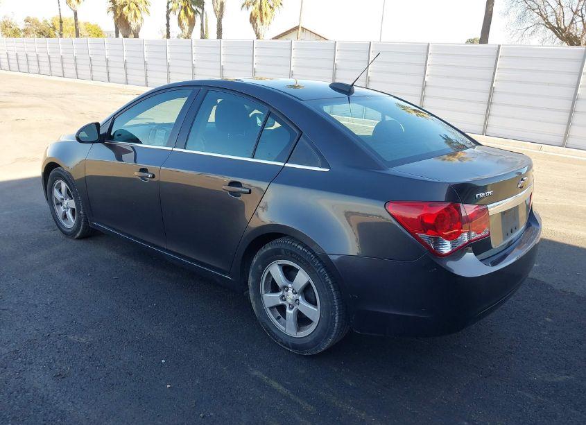 Photo 3 of 2016 Chevrolet Cruze LIMITED 1LT AUTO (VIN 1G1PE5SBXG7105831)