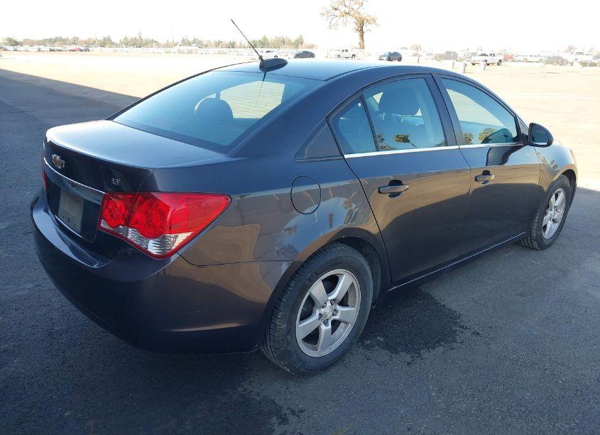 Photo 4 of 2016 Chevrolet Cruze LIMITED 1LT AUTO (VIN 1G1PE5SBXG7105831)