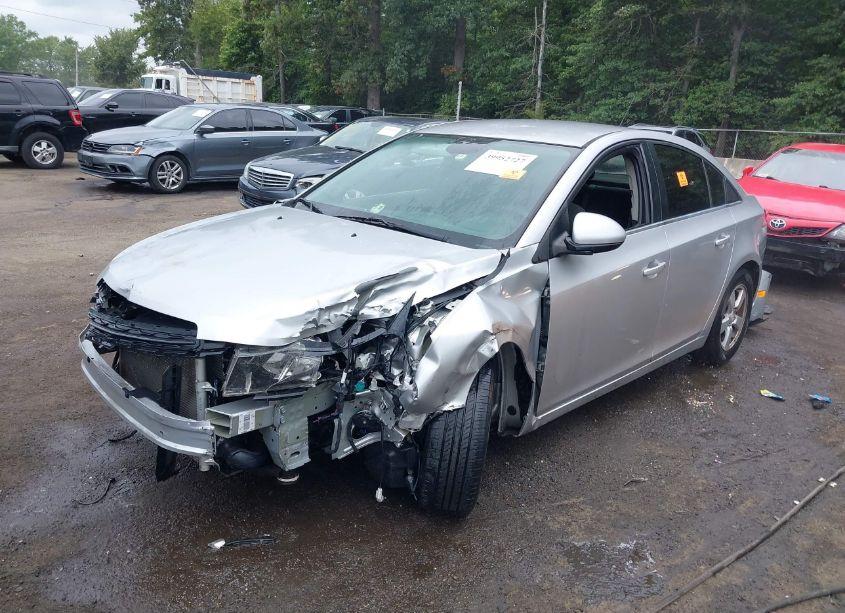 Photo 2 of 2016 Chevrolet Cruze LIMITED 1LT AUTO (VIN 1G1PE5SBXG7110060)