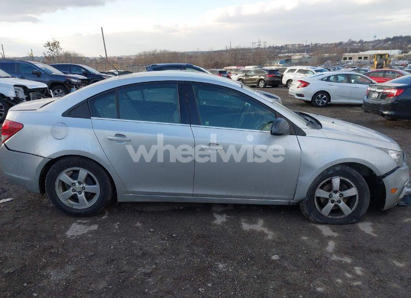 Photo 13 of 2016 Chevrolet Cruze LIMITED 1LT AUTO (VIN 1G1PE5SBXG7135976)