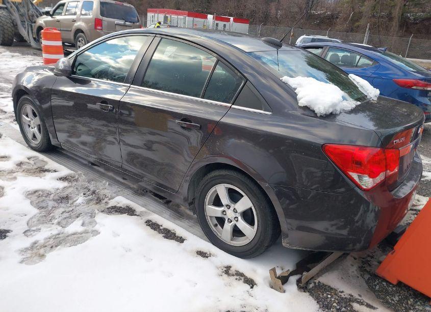 Photo 3 of 2016 Chevrolet Cruze LIMITED 1LT AUTO (VIN 1G1PE5SBXG7139803)