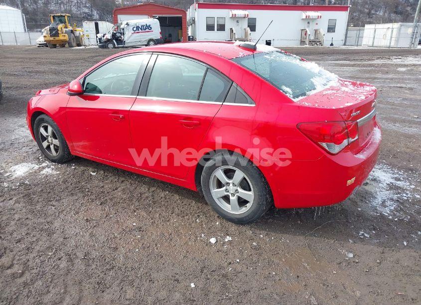 Photo 3 of 2016 Chevrolet Cruze LIMITED 1LT AUTO (VIN 1G1PE5SBXG7160697)