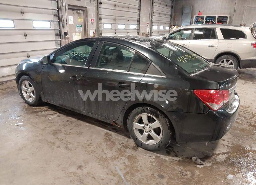 Photo 3 of 2016 Chevrolet Cruze LIMITED 1LT AUTO (VIN 1G1PE5SBXG7180545)