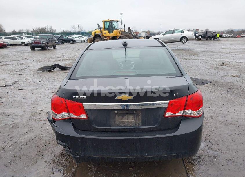 Photo 16 of 2016 Chevrolet Cruze LIMITED 1LT AUTO (VIN 1G1PE5SBXG7200888)
