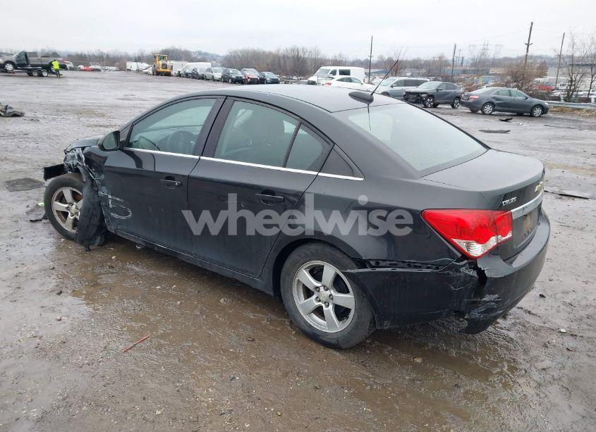 Photo 3 of 2016 Chevrolet Cruze LIMITED 1LT AUTO (VIN 1G1PE5SBXG7200888)