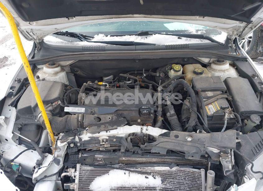 Photo 10 of 2016 Chevrolet Cruze LIMITED 1LT AUTO (VIN 1G1PE5SBXG7229260)