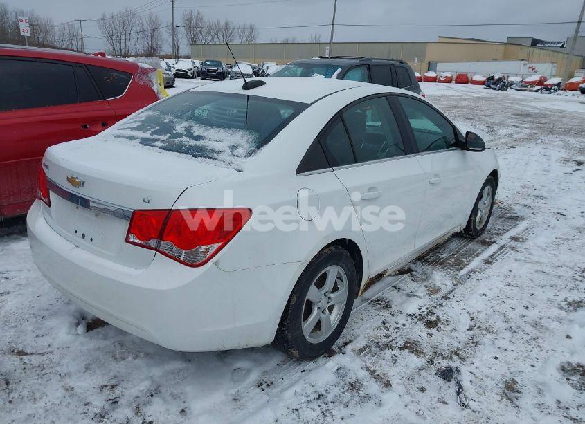 Photo 4 of 2016 Chevrolet Cruze LIMITED 1LT AUTO (VIN 1G1PE5SBXG7229260)