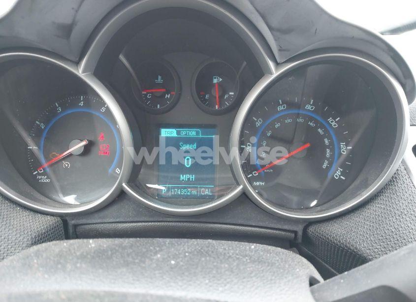 Photo 7 of 2016 Chevrolet Cruze LIMITED 1LT AUTO (VIN 1G1PE5SBXG7229260)