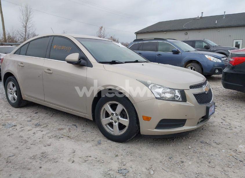 2012 Chevrolet Cruze LT (VIN 1G1PE5SC2C7102070) main photo
