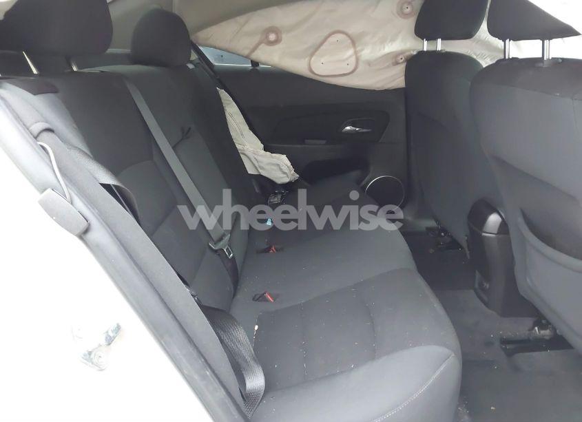 Photo 8 of 2012 Chevrolet Cruze LT (VIN 1G1PE5SC2C7102070)
