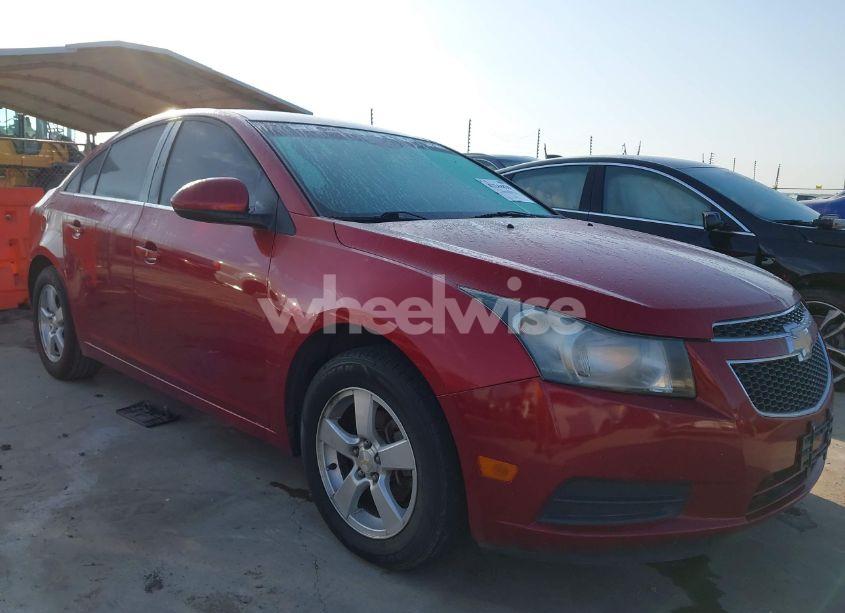 2012 Chevrolet Cruze LT (VIN 1G1PE5SC2C7102313) main photo