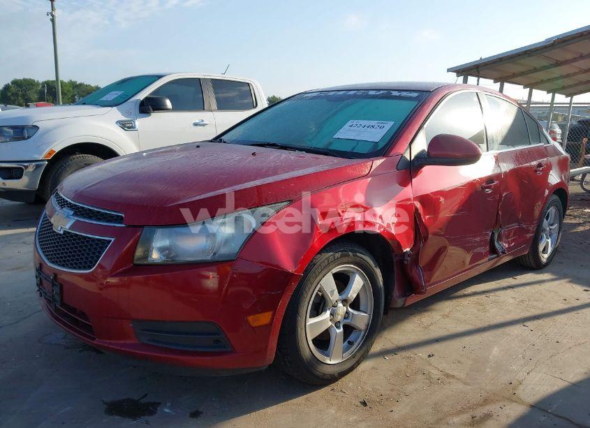 Photo 2 of 2012 Chevrolet Cruze LT (VIN 1G1PE5SC2C7102313)
