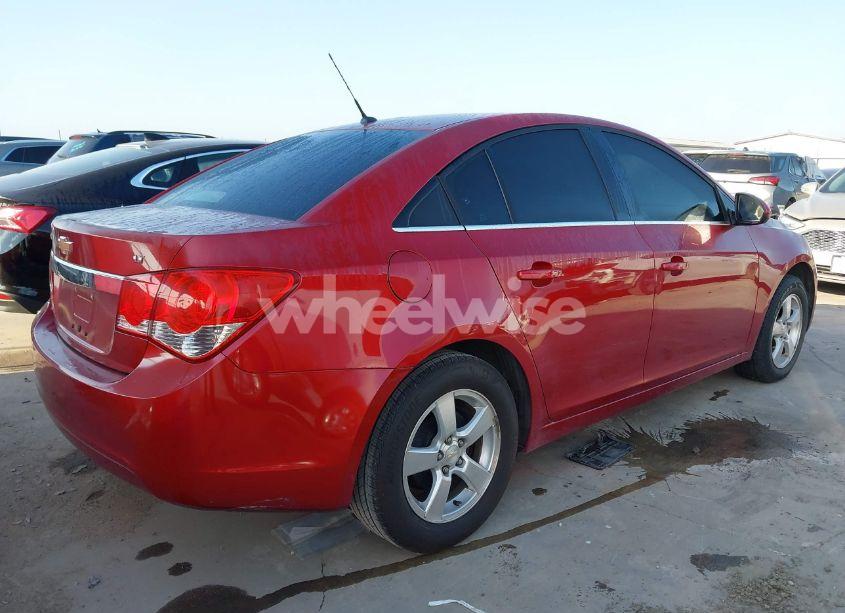 Photo 4 of 2012 Chevrolet Cruze LT (VIN 1G1PE5SC2C7102313)