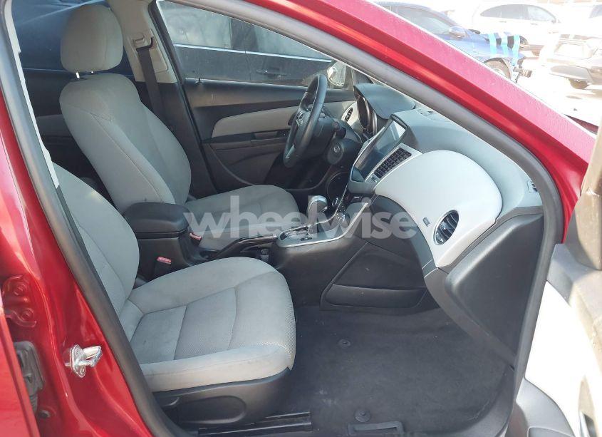 Photo 5 of 2012 Chevrolet Cruze LT (VIN 1G1PE5SC2C7102313)