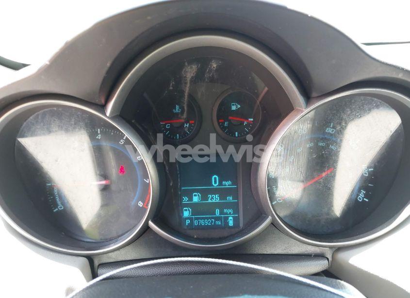 Photo 6 of 2012 Chevrolet Cruze LT (VIN 1G1PE5SC2C7102313)